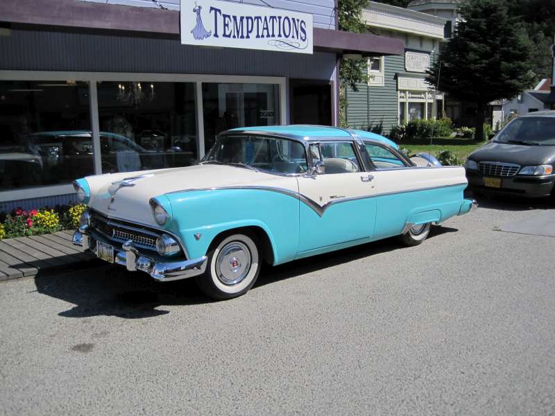 Crown Victoria